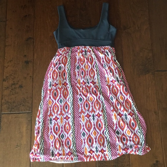 Athleta dress with pockets. - Picture 2 of 5